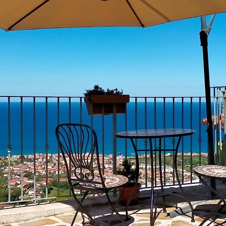 Casa Iris Otel Castellabate Dış mekan fotoğraf