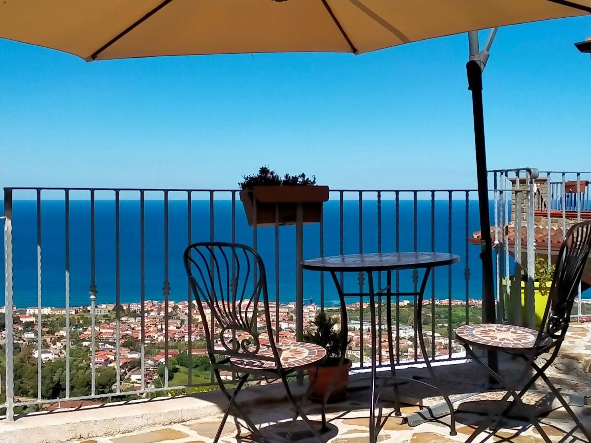 Casa Iris Otel Castellabate Dış mekan fotoğraf