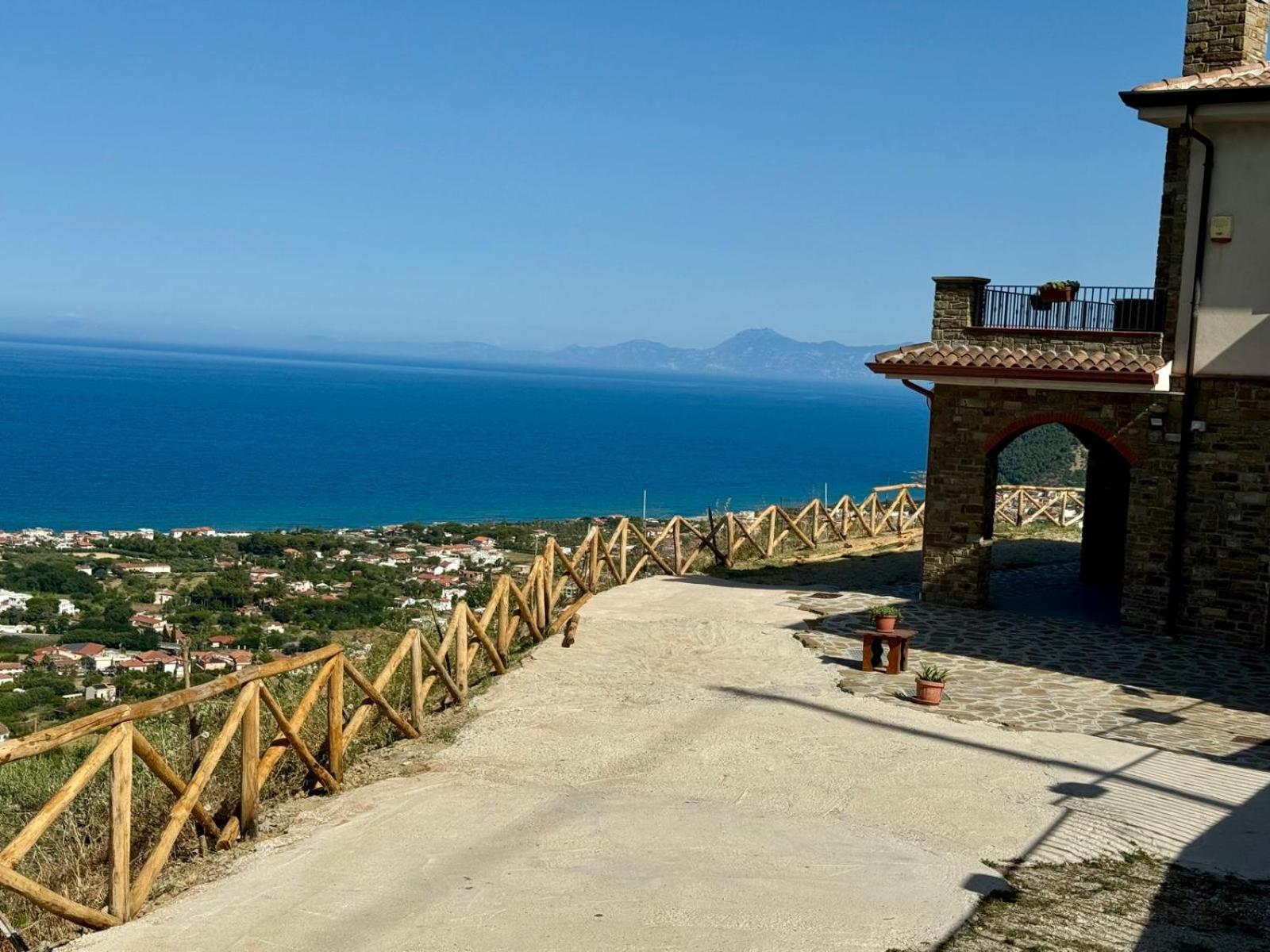 Casa Iris Otel Castellabate Dış mekan fotoğraf