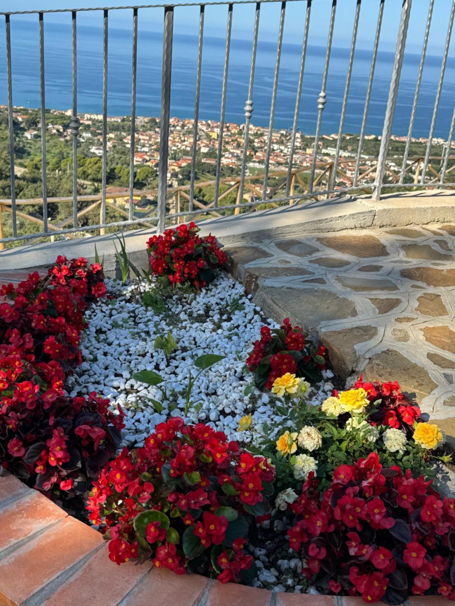 Casa Iris Otel Castellabate Dış mekan fotoğraf